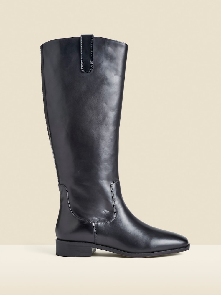 Sosandar Black Square Toe Flat Leather Boots - Image 1 of 4