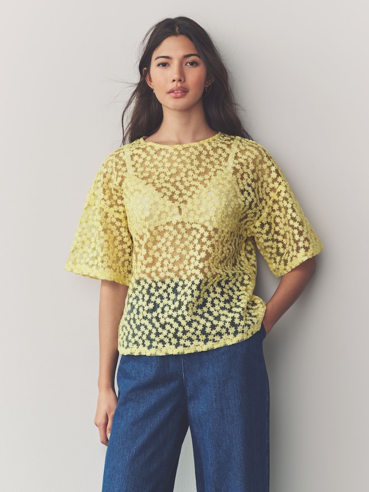 Amarillo - Boxy Floral Mesh Short Sleeve Top - Imagen 1 de 7