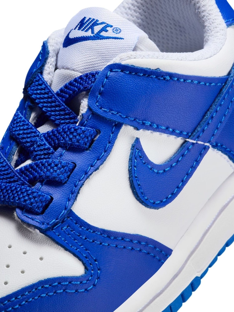 Nike White/Hyper Royal Blue Low Infant Dunk Trainers - Image 9 of 9