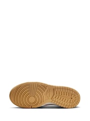Nike Honeycomb Gold and White Youth Dunk Low Trainers - Image 8 of 10