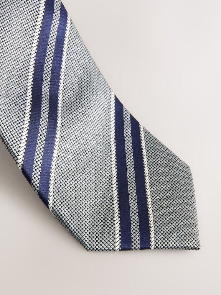 Green Pattern Tie - Image 2 of 3