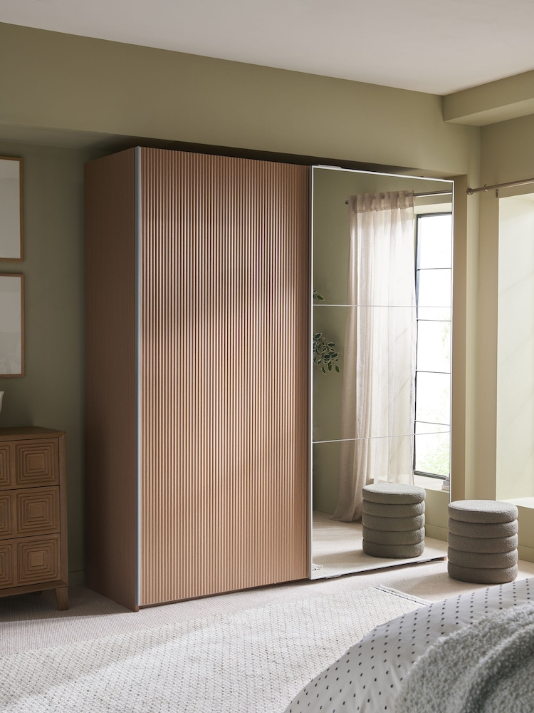 Mid Natural Olena Oak Effect 2m Sliding Wardrobe - Image 2 of 12