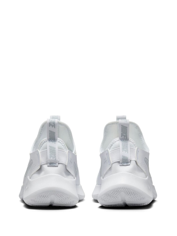 Nike White Youth Flex Runner 3 Trainers - Image 8 of 11