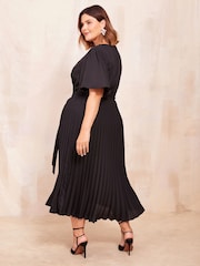 Friends Like These Black Curve Short Sleeve Pleated Midi Dress - Image 4 of 4