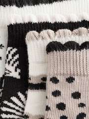 Black & White Safari Trainer Socks 4 Pack - Image 6 of 7