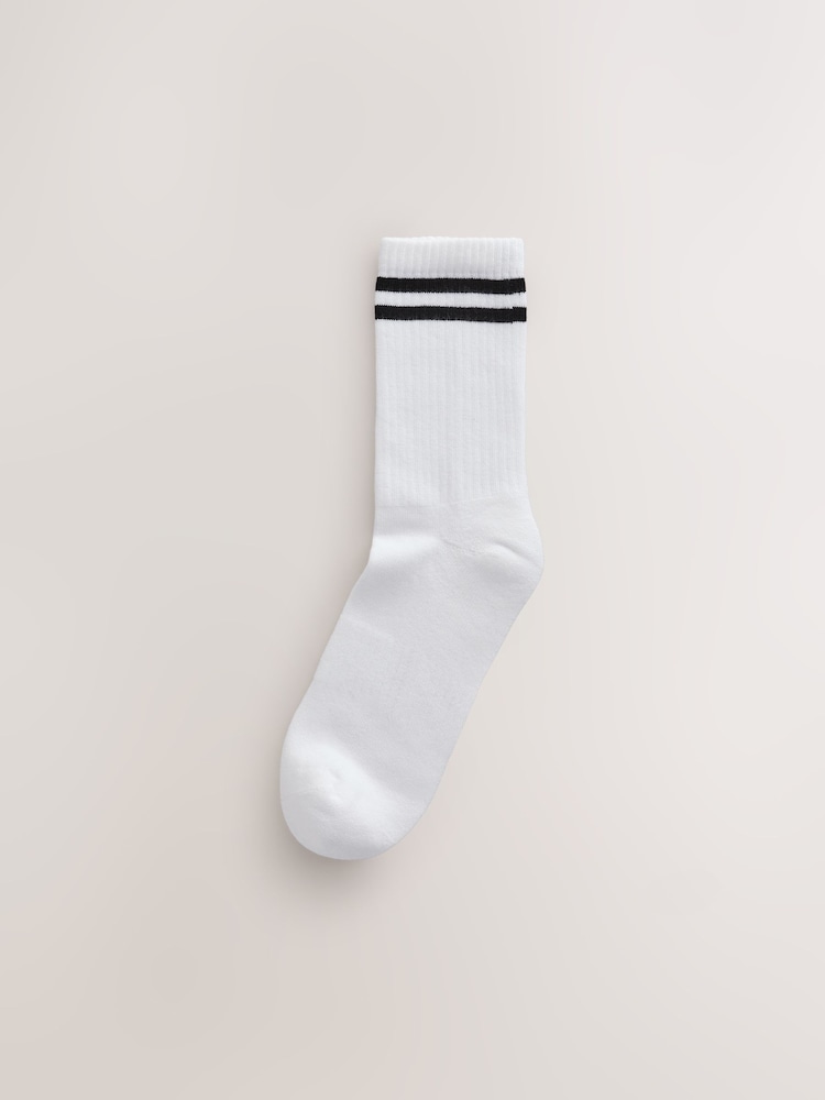 White/Navy Cushion Sole Ribbed Sport Ankle Socks With Arch Support 3 Pack - Image 2 of 5 White/Navy Cushion Sole Ribbed Sport Ankle Socks With Arch Support 3 Pack - Image 2 of 5