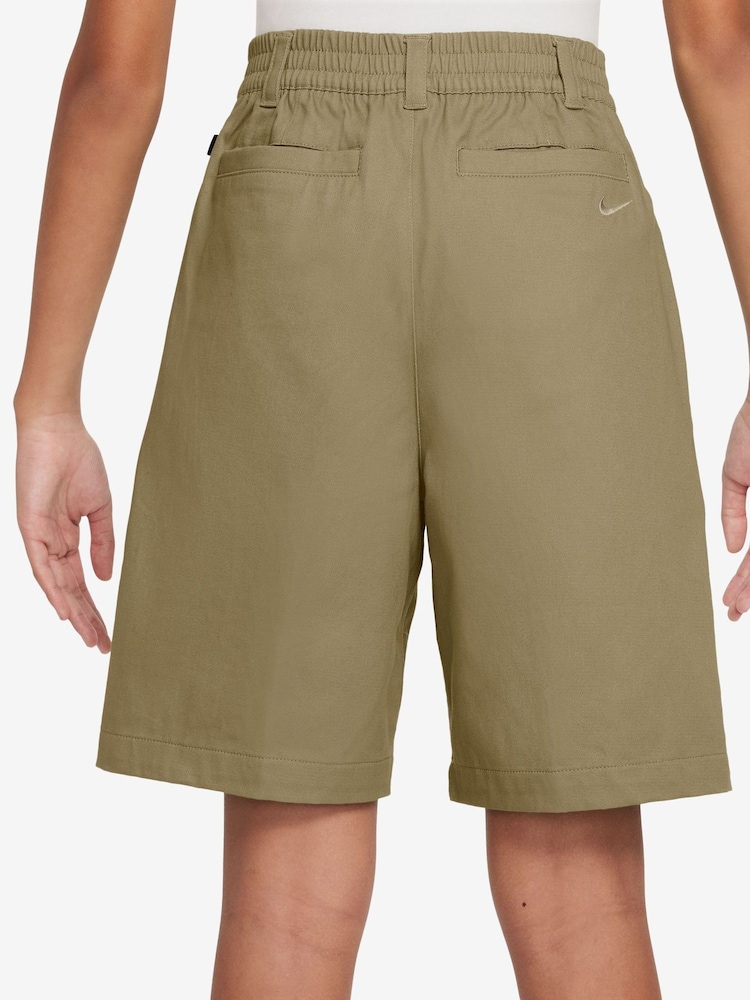 Nike Parachute Beige SB Chino Skate Shorts - Image 2 of 4