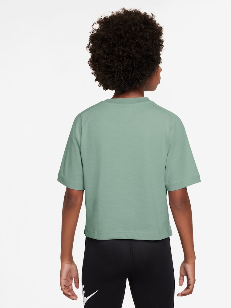 Verde vapor - Nike Sportswear Short Sleeve 100% Cotton Top - Imagen 2 de 3