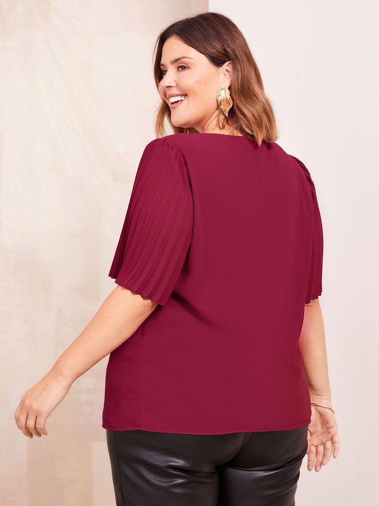 Friends Like These Burgundy Red Curve Short Sleeve Pleated Top - Image 4 of 4 Friends Like These Burgundy Red Curve Short Sleeve Pleated Top - Image 4 of 4