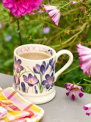 Emma Bridgewater Cream Crocus 1/2 Pint Mug - Image 1 of 5
