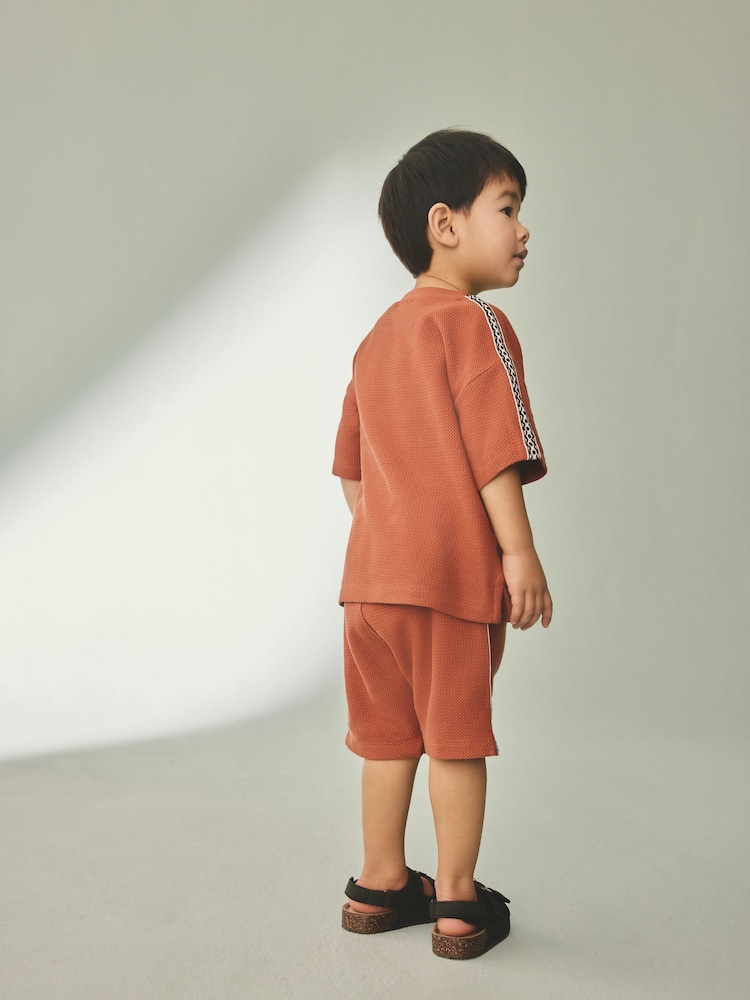 Rust Brown 100% Cotton Textured Pocket Tops & Shorts Set (3mths-7yrs) - Image 3 of 10