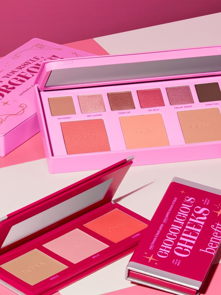 Benefit Treat Yourself Gorgeous! Limited Edition Eyeshadow & Blush Palette - Image 2 of 4