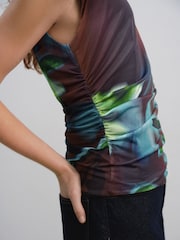Green/Black Abstract Floral Sleeveless Ruched Mesh Top - Image 3 of 6