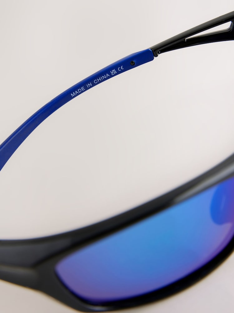 Blue Sports Style Sunglasses - Image 4 of 4