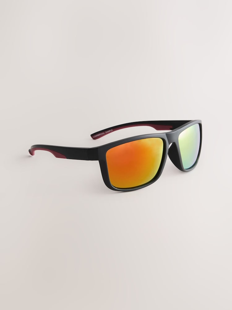 Negro - Gafas de sol de estilo deportivo - Imagen 2 de 4 Negro - Gafas de sol de estilo deportivo - Imagen 2 de 4