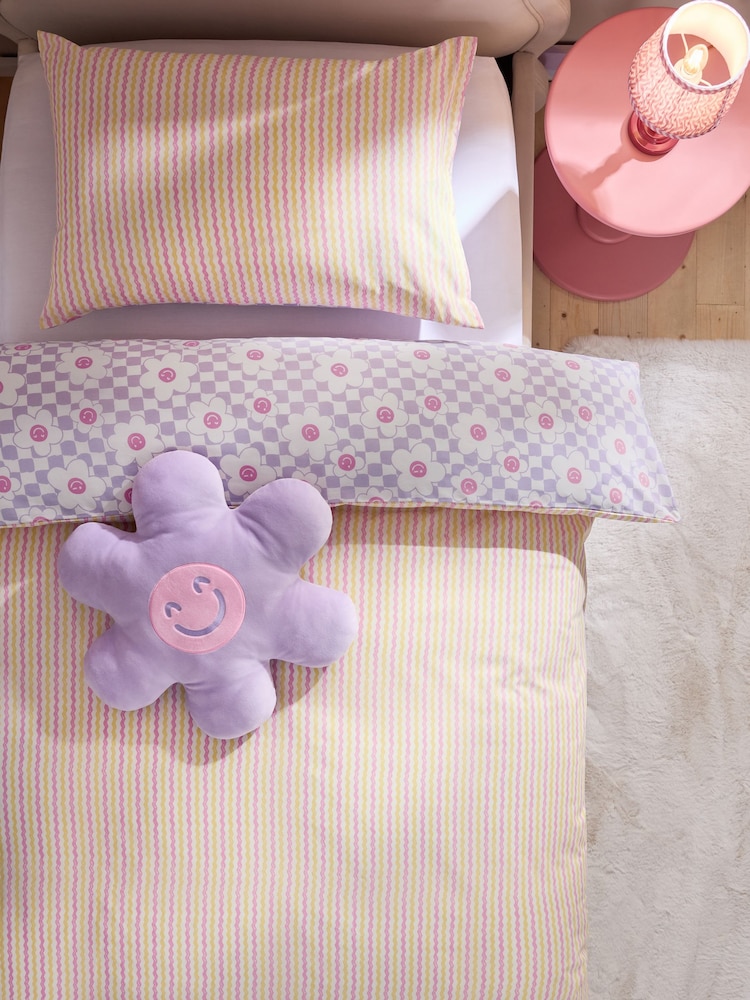 Printed Polycotton Duvet Cover and Pillowcase Bedding Set - Image 2 of 7