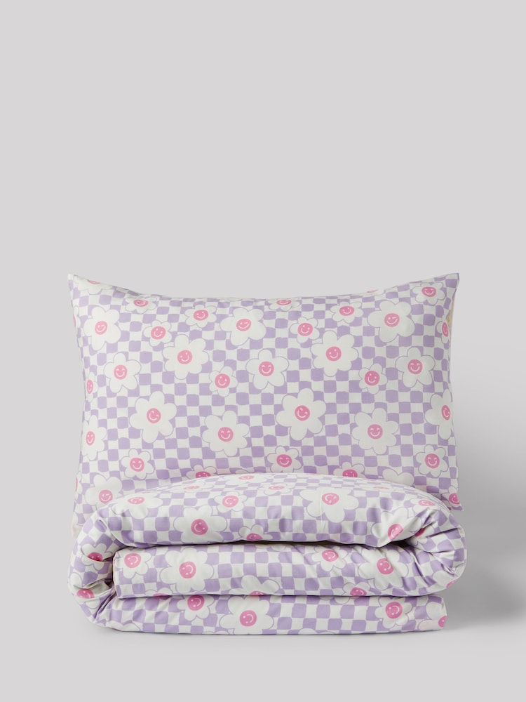 Lilac Flower Checkerboard Printed Polycotton Duvet Cover and Pillowcase Bedding Set - Image 6 of 7