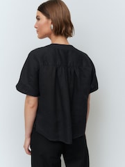 Black Short Sleeve Overhead 100% Linen Top - Image 2 of 8