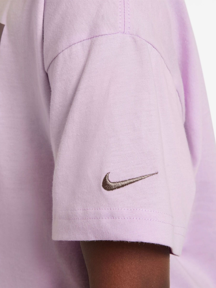 Nike Doll Lilac Boxy Varsity Graphic Print T-Shirt - Image 3 of 3 Nike Doll Lilac Boxy Varsity Graphic Print T-Shirt - Image 3 of 3