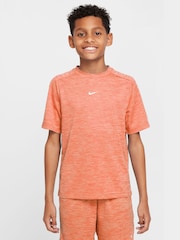 Абрикосово-оранжевый - Футболка с короткими рукавами Nike принтом Dri-FIT - Image 1 of 5