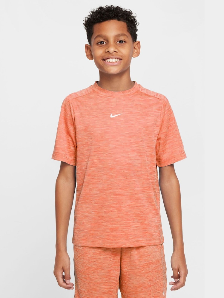 Абрикосово-оранжевый - Футболка с короткими рукавами Nike принтом Dri-FIT - Image 1 of 5