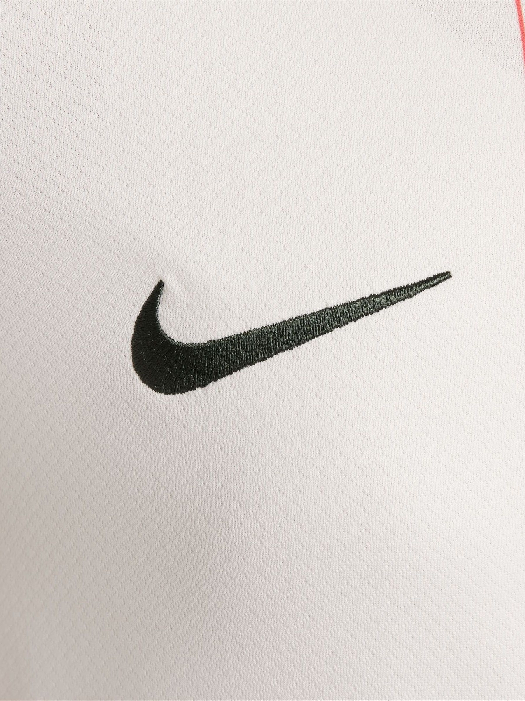 Buy Nike White Chelsea FC 24/25 Football Shirt from Next Singapore