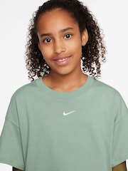 Nike Steam Green Sportswear Boxy 100% Cotton T-Shirt - Image 3 of 3