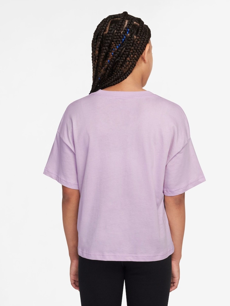 Nike Doll Lilac Sportswear Boxy 100% Cotton T-Shirt - Image 2 of 3