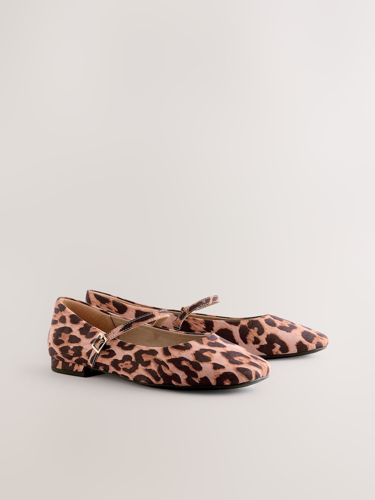 نمر - حذاء Mary Jane بمقدمة مستديرة من Forever Comfort® - Image 7 of 9