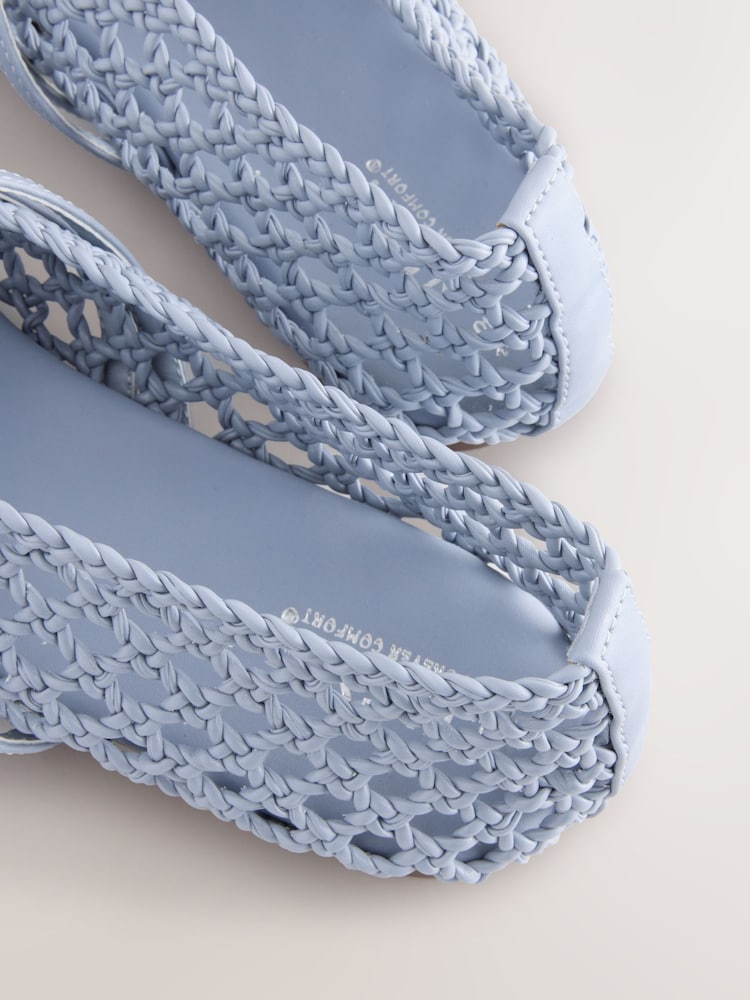أزرق - حذاء Mary Jane بتصميم منسوج ومقدمة مستديرة وإبزيم مزدوج من Forever Comfort® - صورة 10 من 10