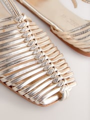 Dourado - Sandalsde couro com tiras e bico quadrado Forever Comfort ® - Imagem 9 de 9