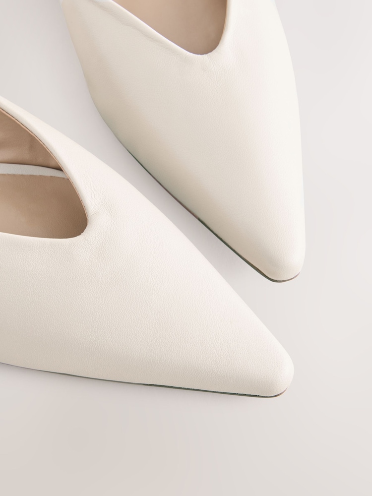 Osso - Forever Comfort® Leather Point Toe Buckle Slingback Shoes - Imagem 9 de 9