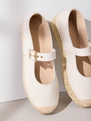 Neutral Forever Comfort® Closed Toe Platform Espadrilles - Image 9 of 10