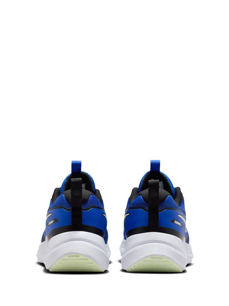 Nike Hyper Royal Blue Youth Cosmic Running Trainers - Image 6 of 11