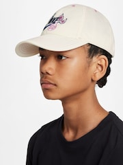 Nike Kids Club Fruit Graphic Print 100% Cotton Cap - Imagen 2 de 6