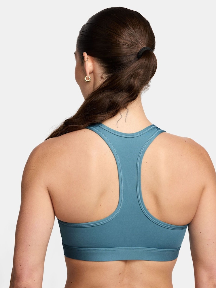 Azul ahumado - Nike Medium Swoosh Support Padded Sports Bra - Imagen 2 de 3