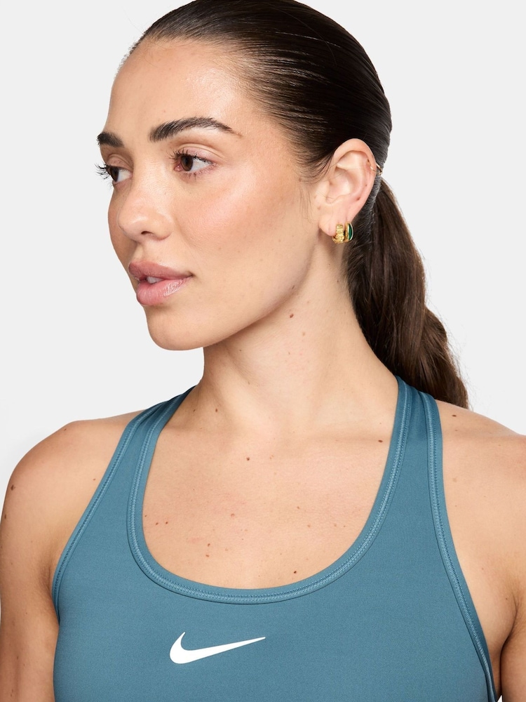 Azul ahumado - Nike Medium Swoosh Support Padded Sports Bra - Imagen 3 de 3