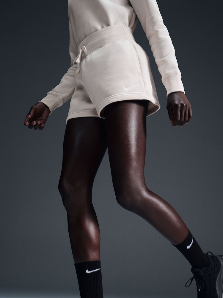 Nike Light Wood Natural Sportswear Phoenix Fleece High-Waisted Loose Shorts - Image 4 of 6