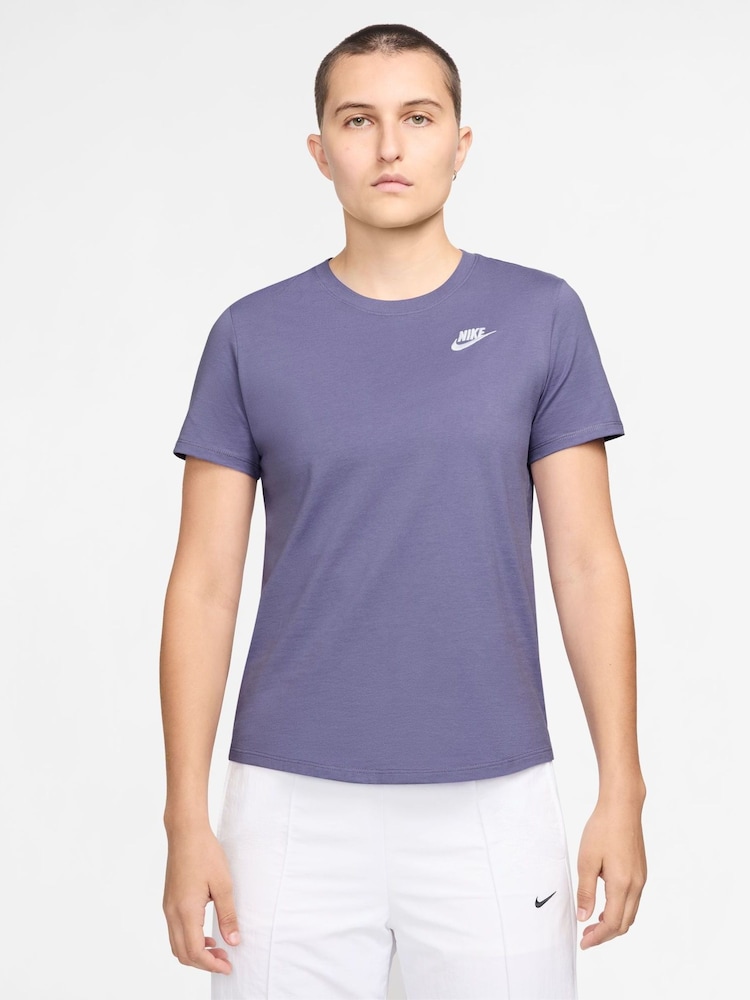 Nike Amethyst Purple Sportswear Club Essentials T-Shirt - Image 1 of 8