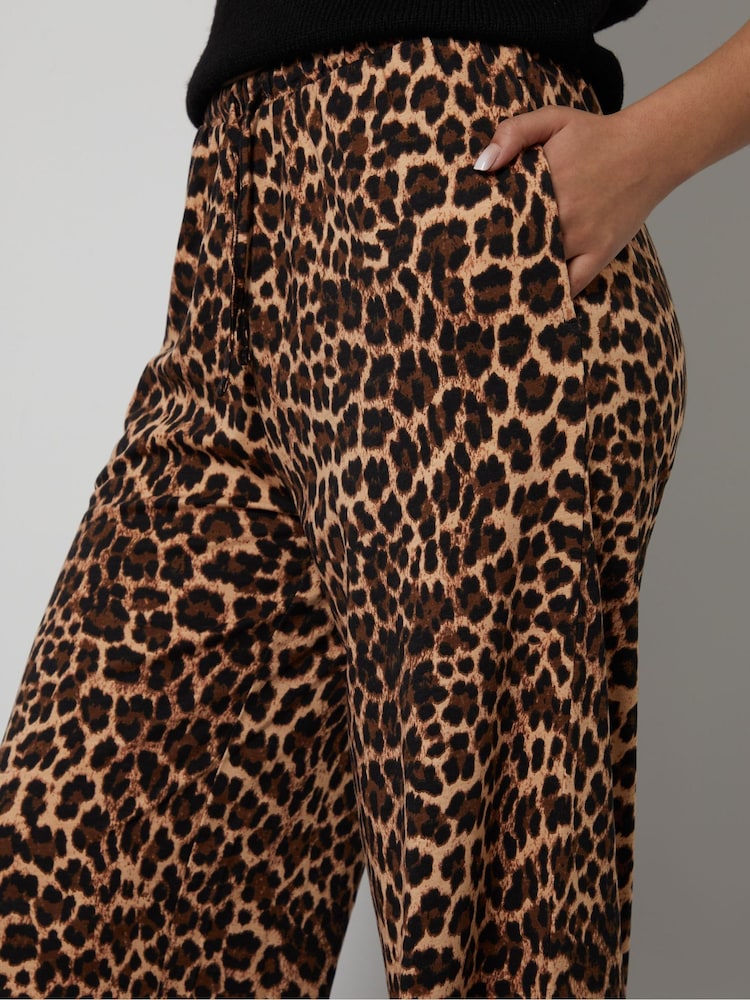 Threadbare Brown Leopard Print Lightweight Jersey Wide Leg 100% Cotton Trousers - Image 4 of 4