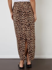 Коричневый - Threadbare Leopard Print Lightweight Jersey 100% Cotton Midi Skirt with Pockets - Изображение 3 из 4