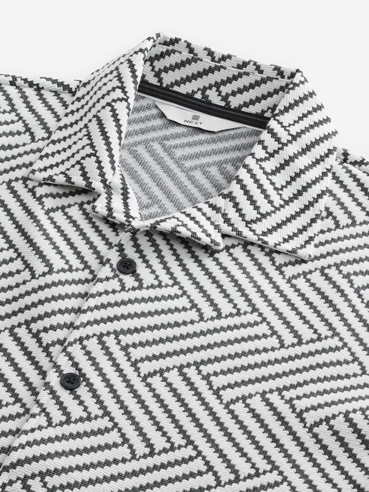 monochrome - Cuban Col Textured Jersey Manches courtes Chemises - Image 7 de 7