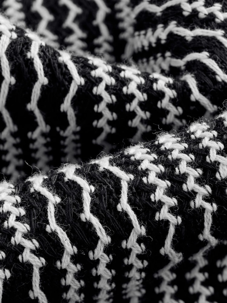 Black/White Cuban Collar Textured Jersey Short Sleeve Shirt - Image 9 of 9