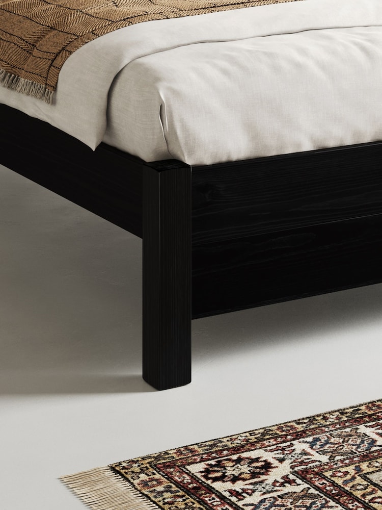 Get Laid Beds Black Oxford Solid Wood Square Leg Bed - Image 2 of 3
