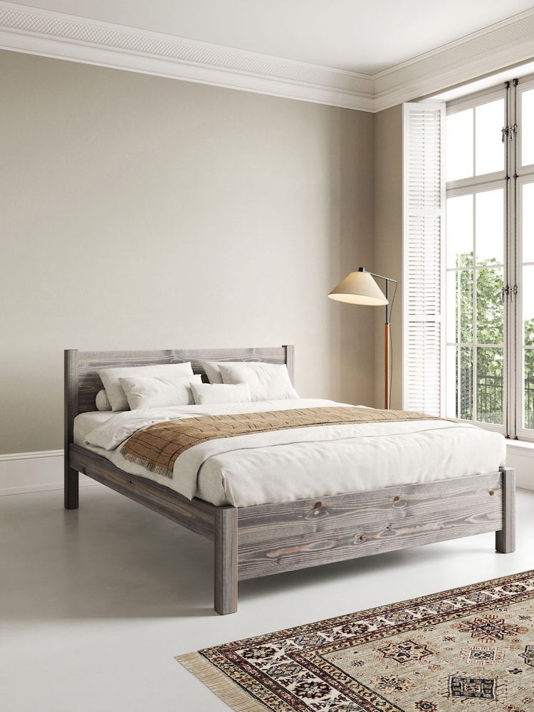 Get Laid Beds Grey Wash Oxford Solid Wood Square Leg Bed - Image 1 of 3