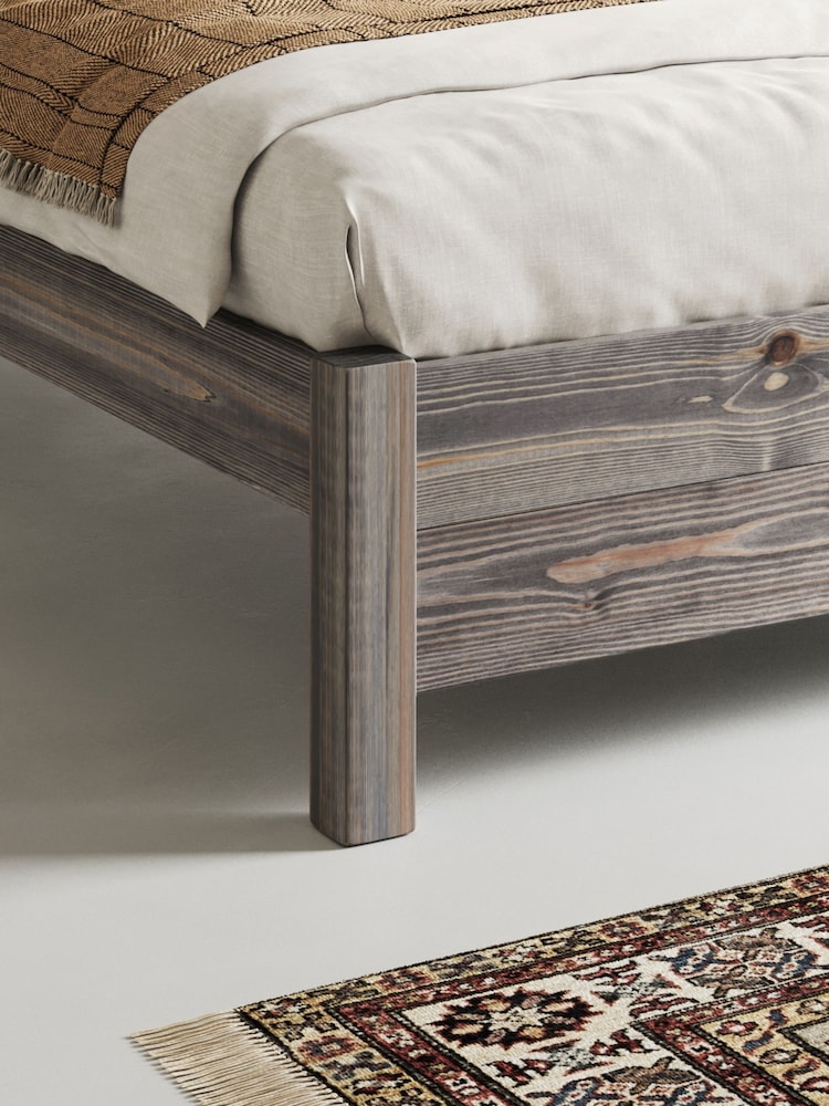 Get Laid Beds Grey Wash Oxford Solid Wood Square Leg Bed - Image 2 of 3