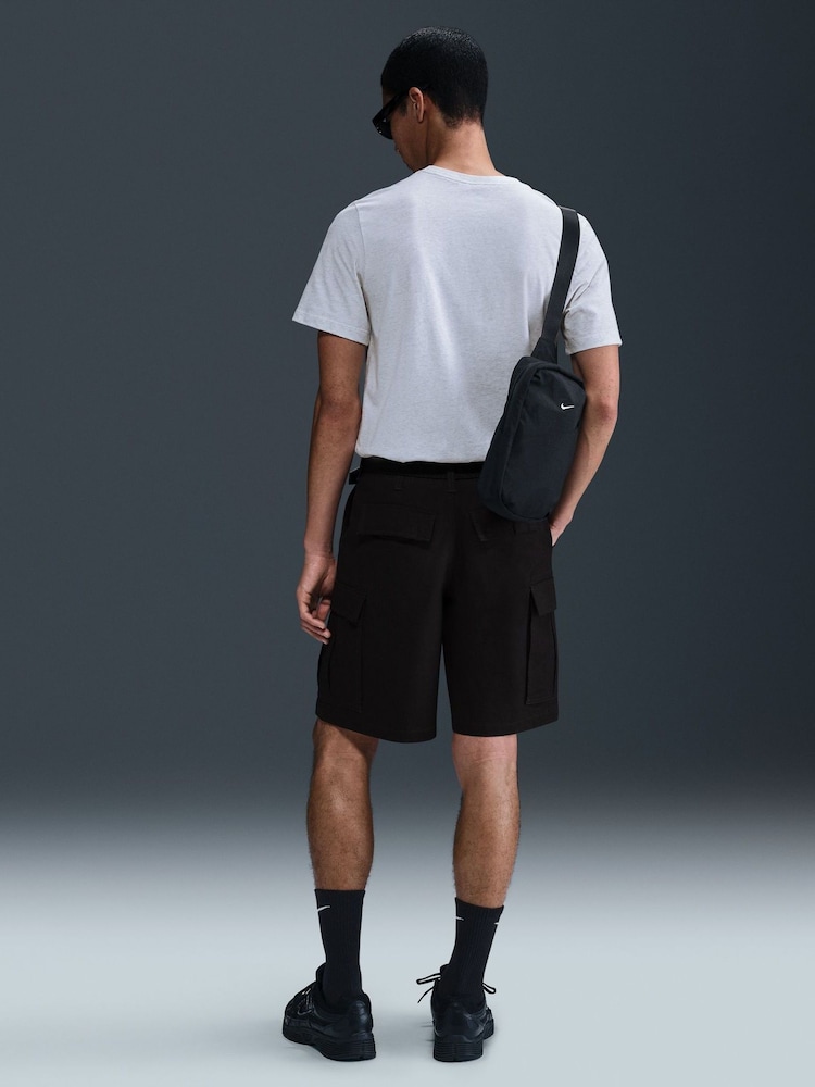 Nike Light Grey Club T-Shirt - Image 2 of 6 Nike Light Grey Club T-Shirt - Image 2 of 6