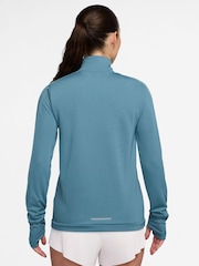 Дымчато-синий - Топ для бега с короткой молнией Nike Dri-FIT Pacer - Изображение 2 из 3