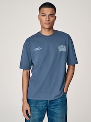 texte Bleu script - Coupe ample - T-shirt épais imprimé graphique - Image 3 de 11