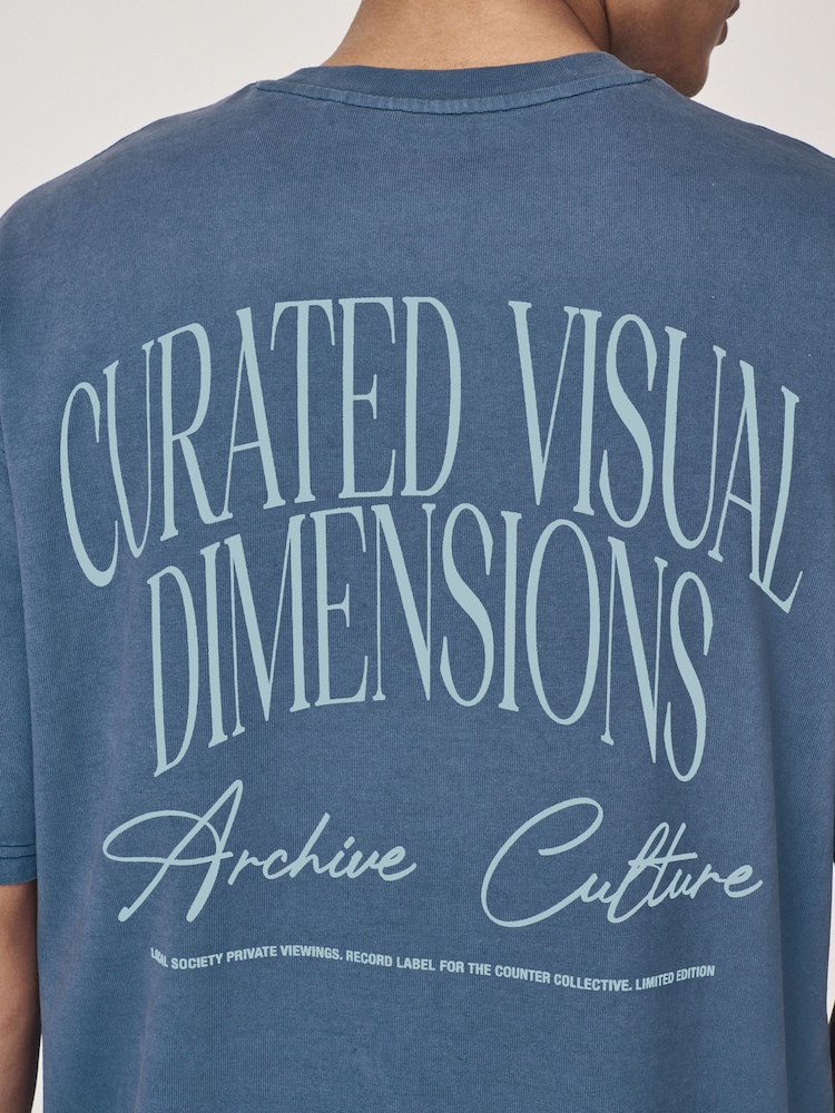texte Bleu script - Coupe ample - T-shirt épais imprimé graphique - Image 4 of 11